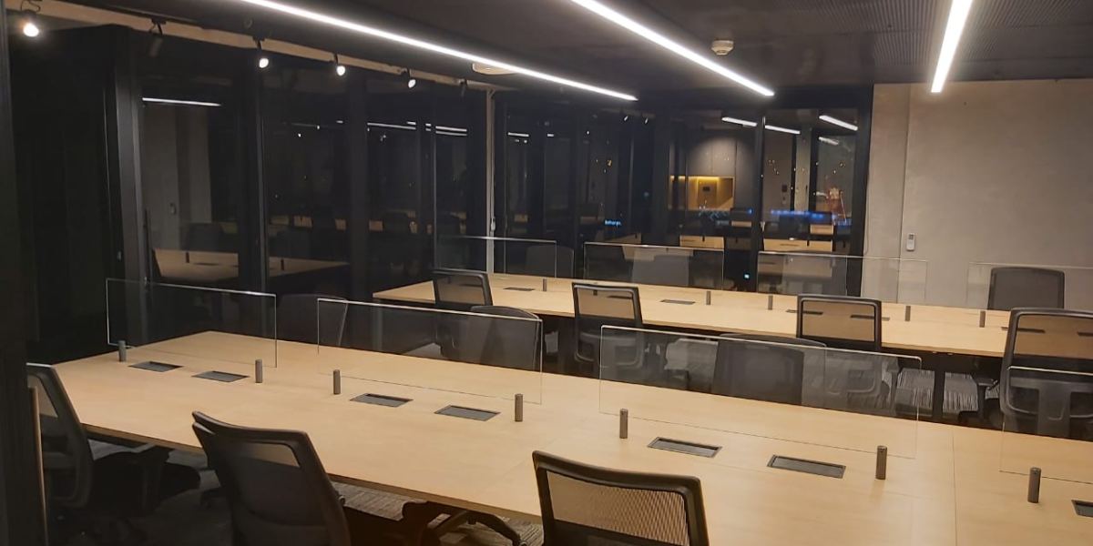 Escritório corporativo entregue pela Santoro 360°